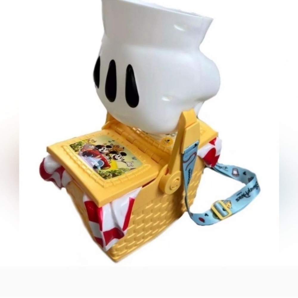 Disney Parks Mickey and Minnie Runaway Railway Picnic Basket